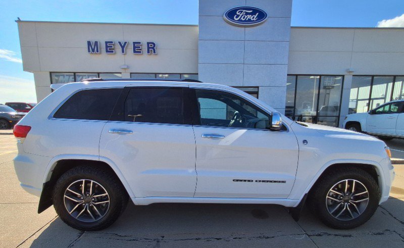 Used 2020 Jeep Grand Cherokee Overland image 1