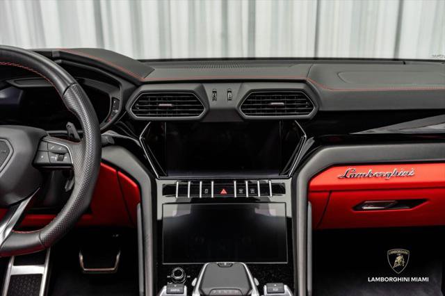 Used 2022 Lamborghini Urus image 33