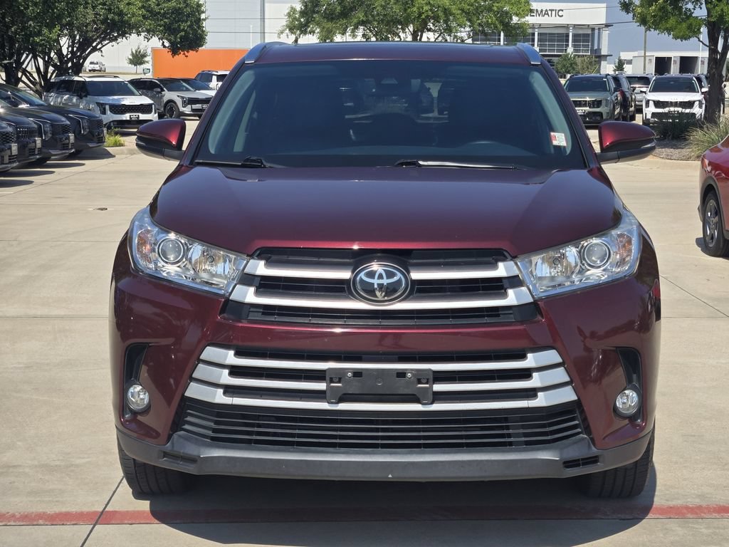 Used 2017 Toyota Highlander XLE FWD image 11