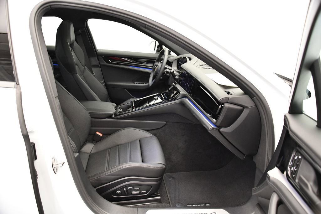 Certified 2024 Porsche Panamera 4 image 51