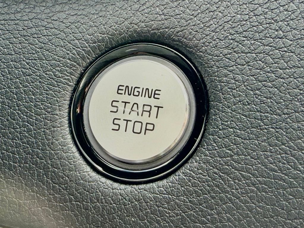 Used 2023 Kia Stinger GT-Line w/ Sun & Sound Package image 28