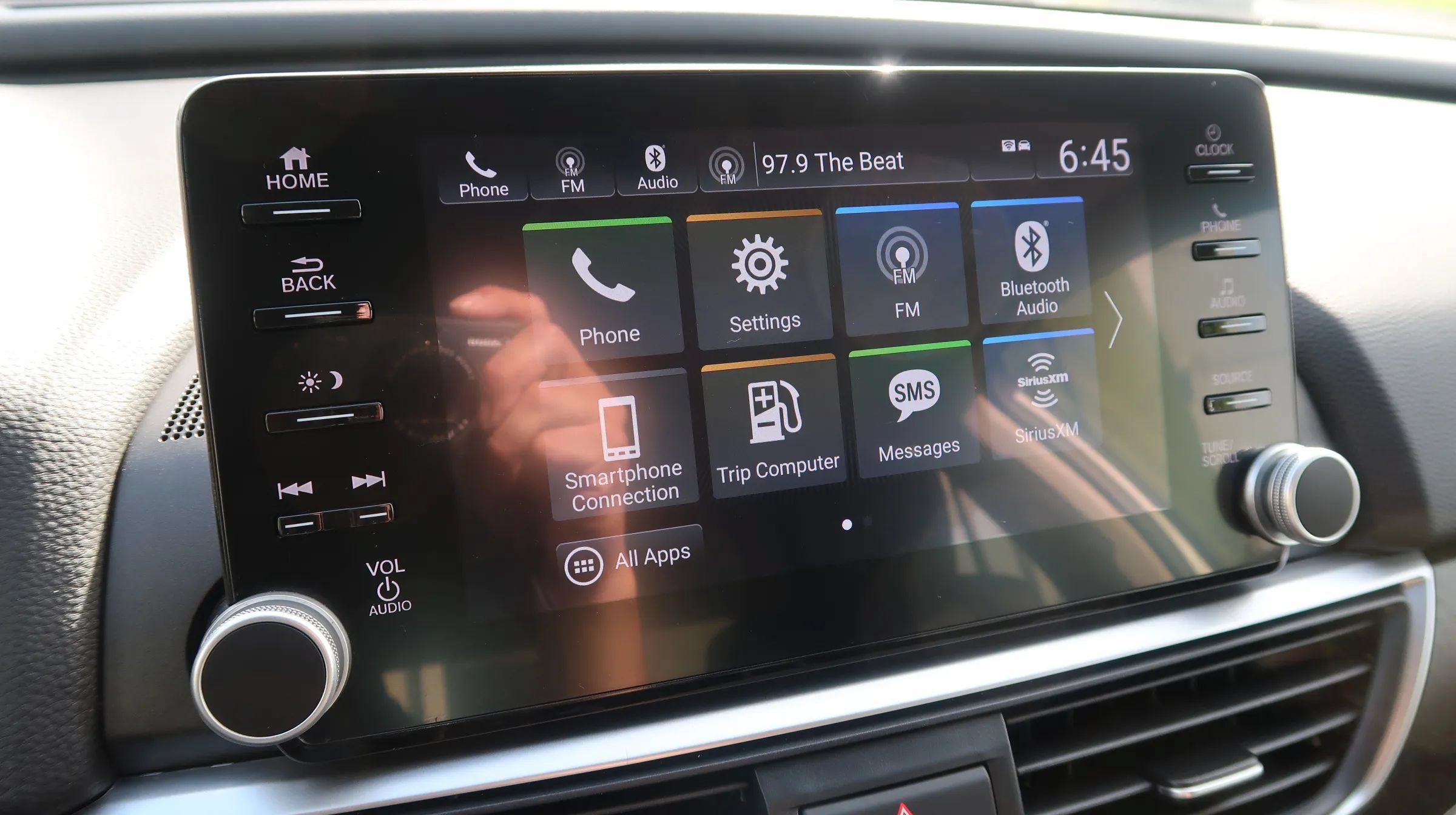 Used 2021 Honda Accord EX-L image 32