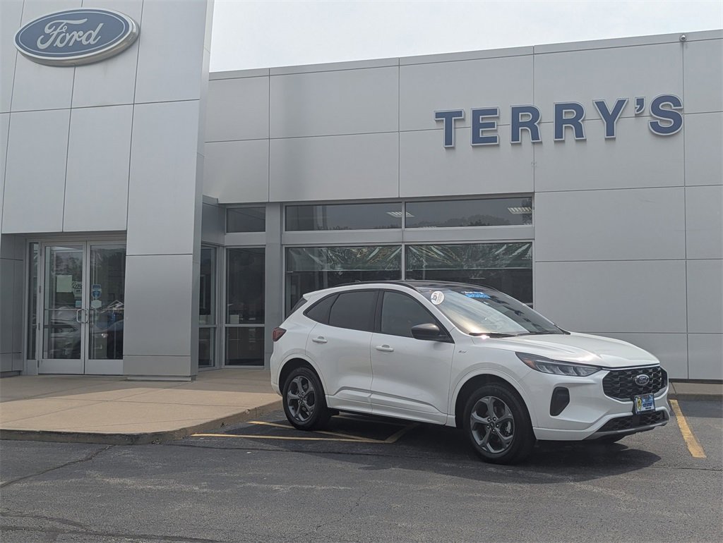 Used 2023 Ford Escape ST-Line w/ Tech Pack #1