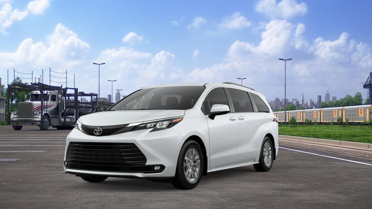 New 2026 Toyota Sienna XLE