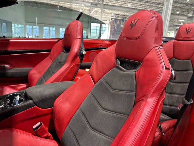 Used 2014 Maserati GranTurismo Sport RWD image 47