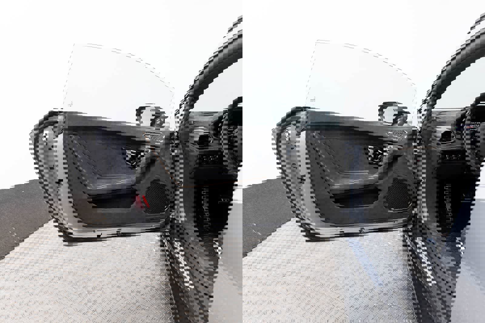 Used 2024 Lamborghini Huracan Sterrato image 23