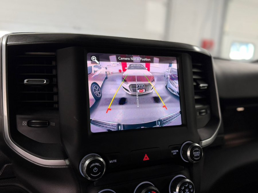 Used 2019 RAM 1500 Big Horn AWD/4WD image 23