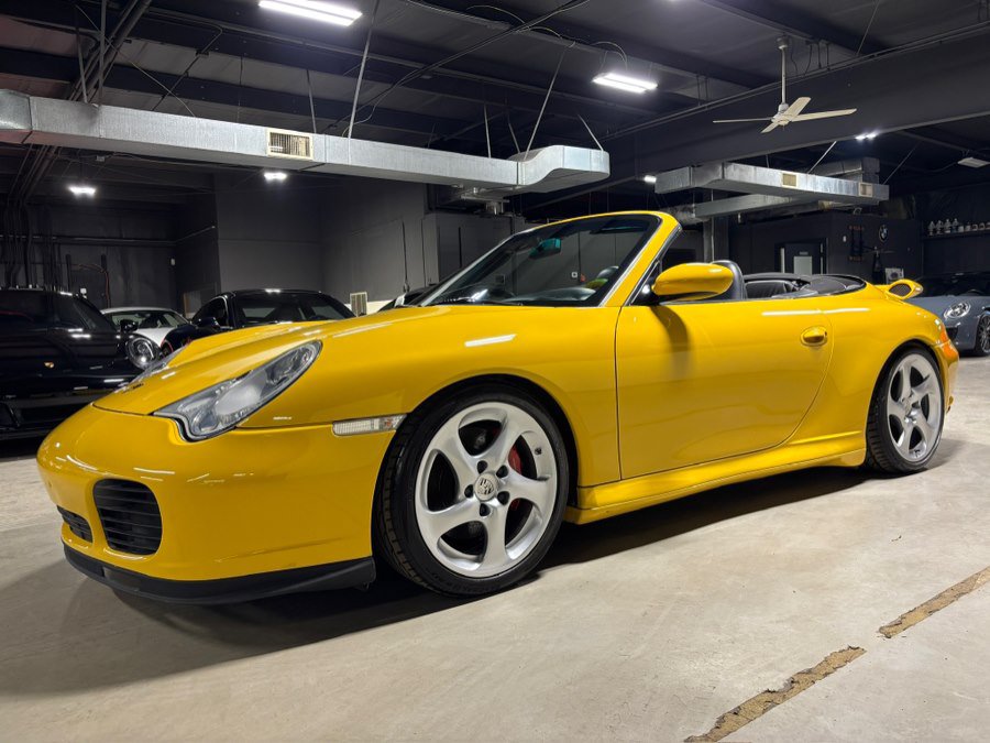 Used 2004 Porsche 911 Carrera 4S AWD/4WD image 3