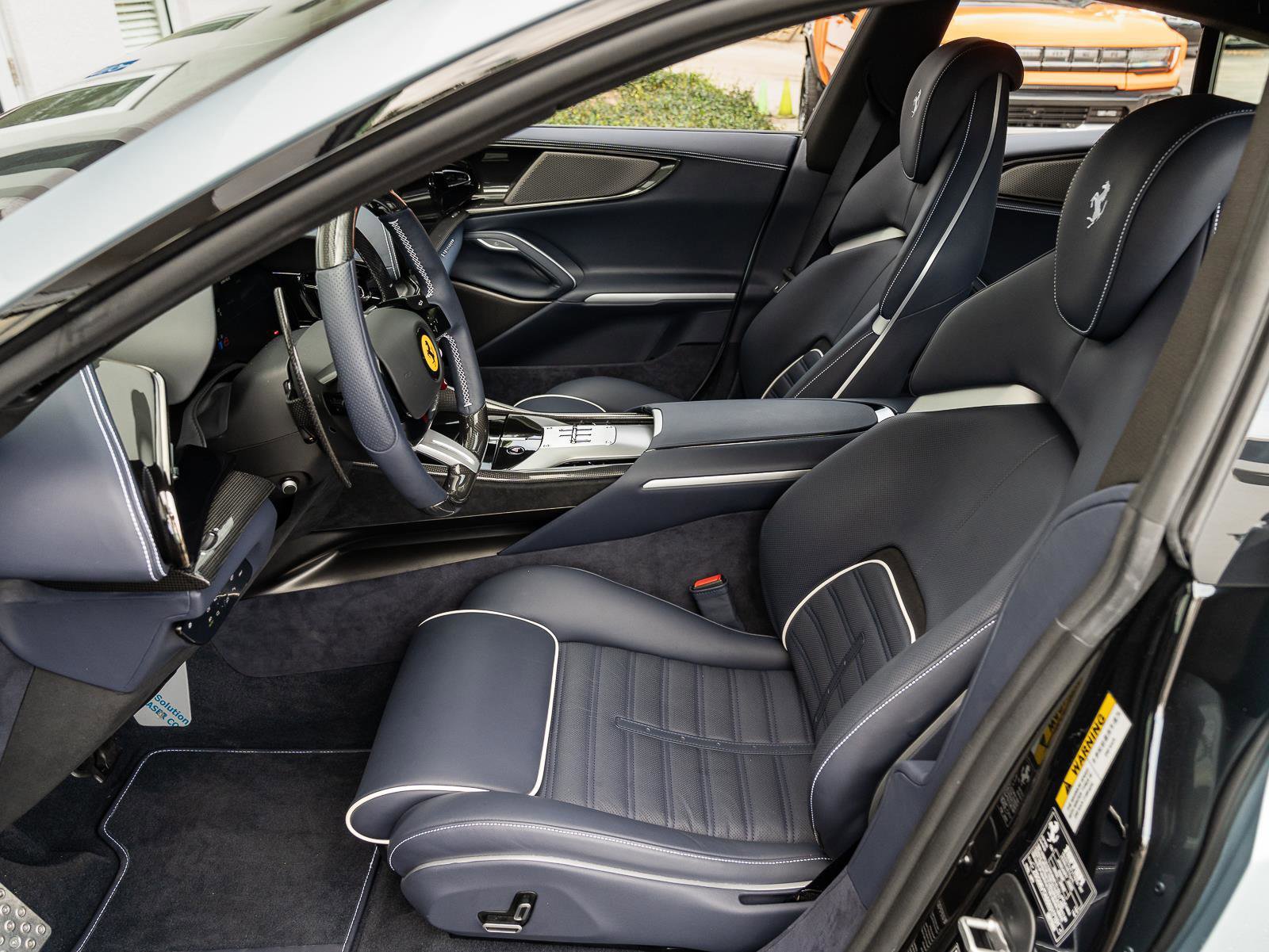 Used 2025 Ferrari Purosangue image 32