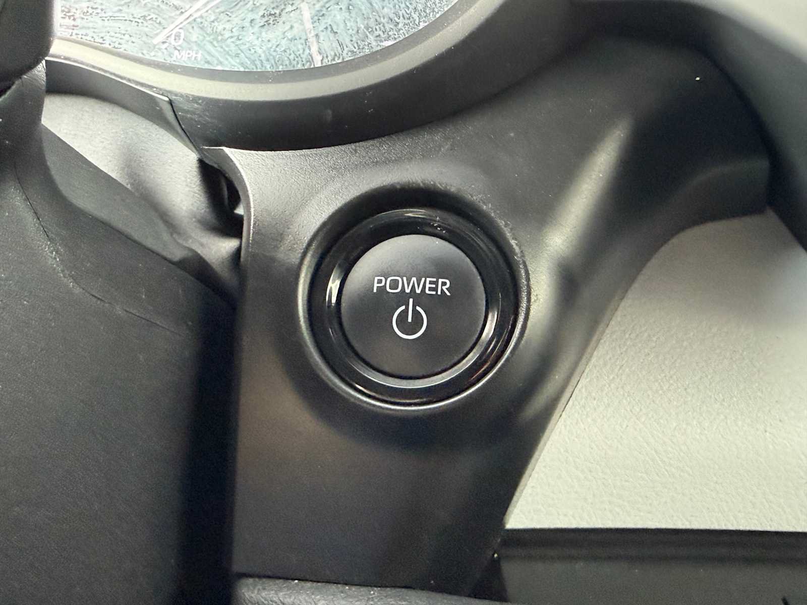 Certified 2026 Toyota Sienna LE AWD/4WD image 30