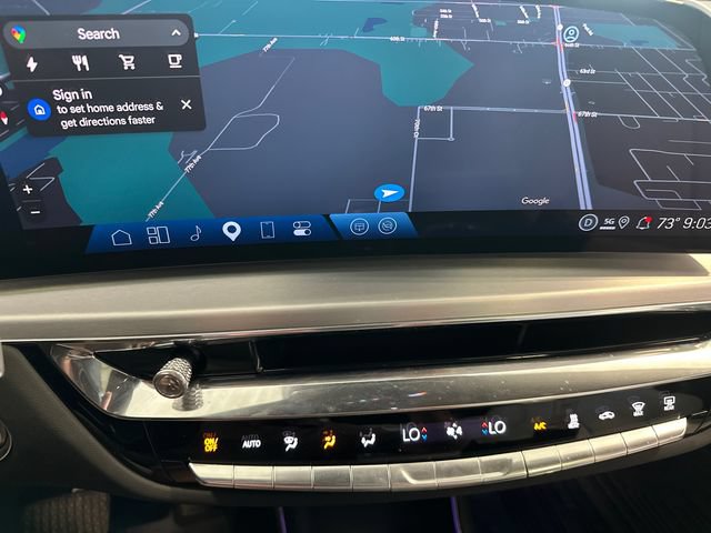 Used 2025 Cadillac Lyriq Luxury w/ LPO, Floor Liner Package AWD/4WD image 10