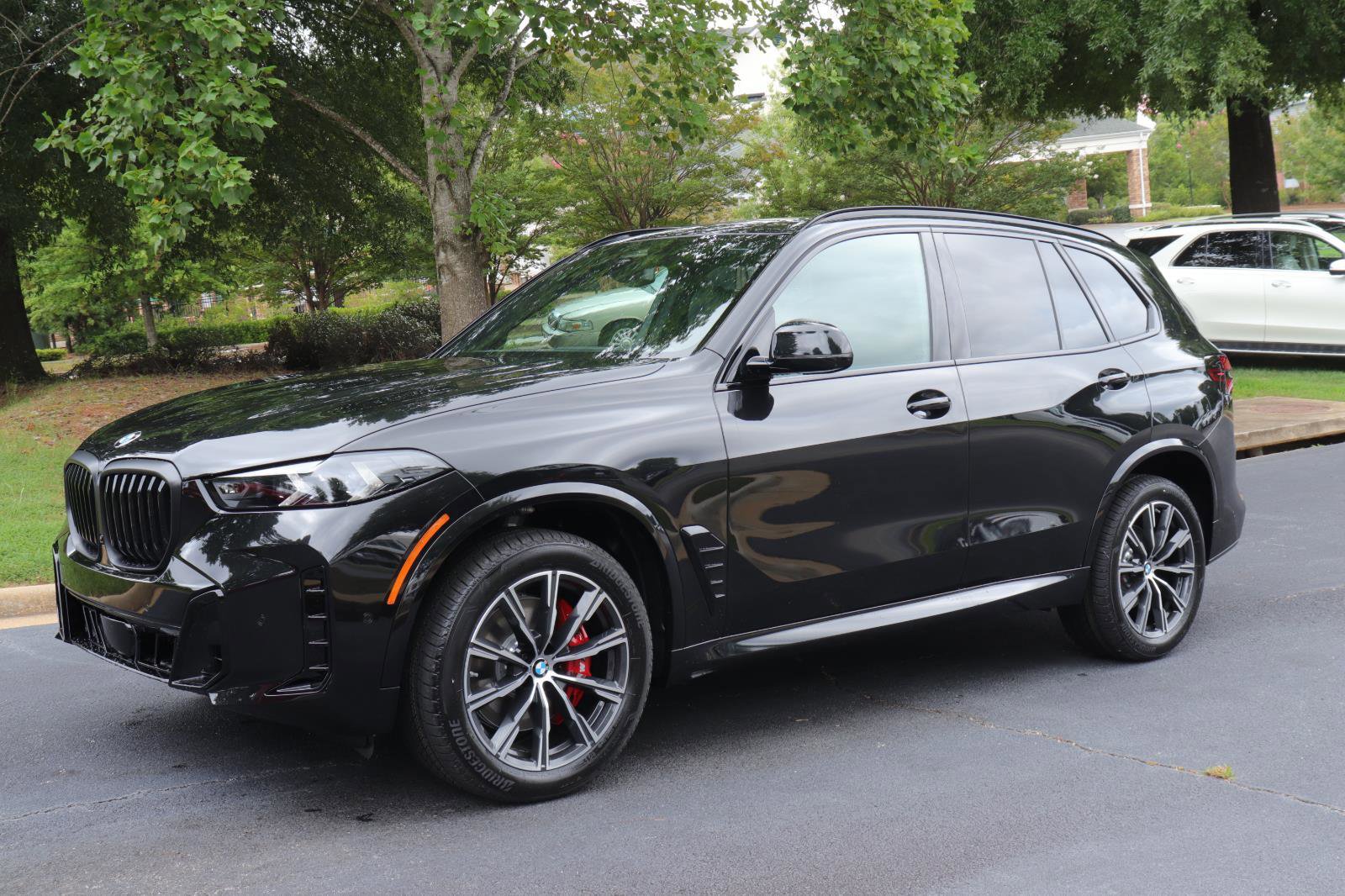 New 2026 BMW X5 xDrive40i w/ M Sport Package image 4