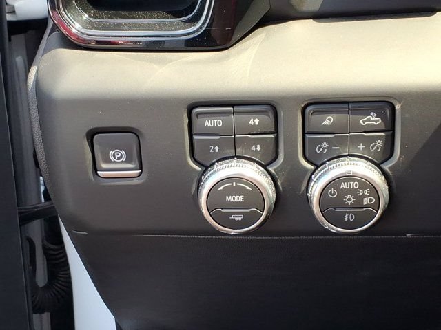 Used 2026 GMC Sierra 1500 AT4 w/ AT4 Premium Package AWD/4WD image 21