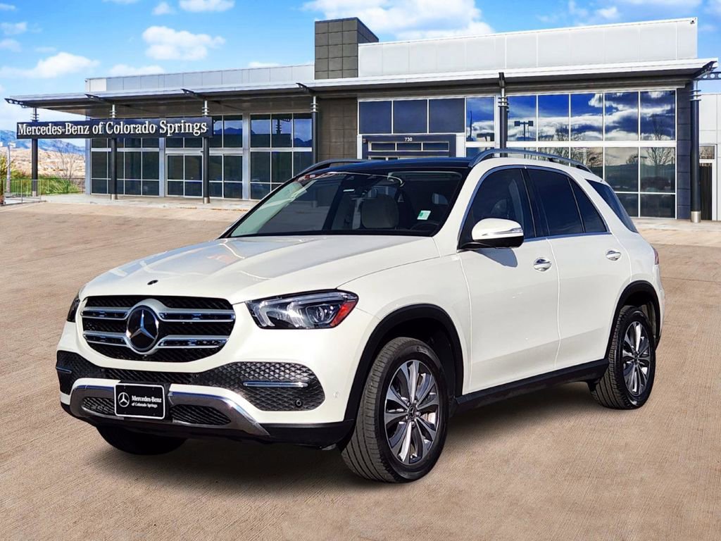 Used 2022 Mercedes-Benz GLE 450 4MATIC image 3