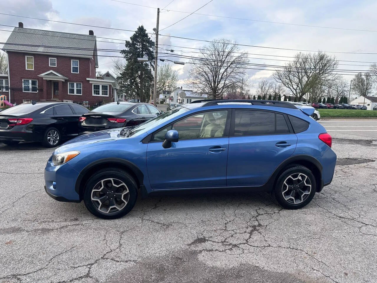 Used 2014 Subaru Crosstrek 2.0i Premium AWD/4WD image 5