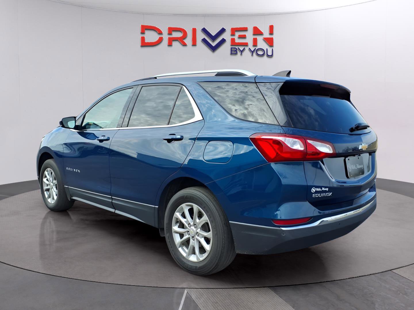 Used 2020 Chevrolet Equinox LT image 3