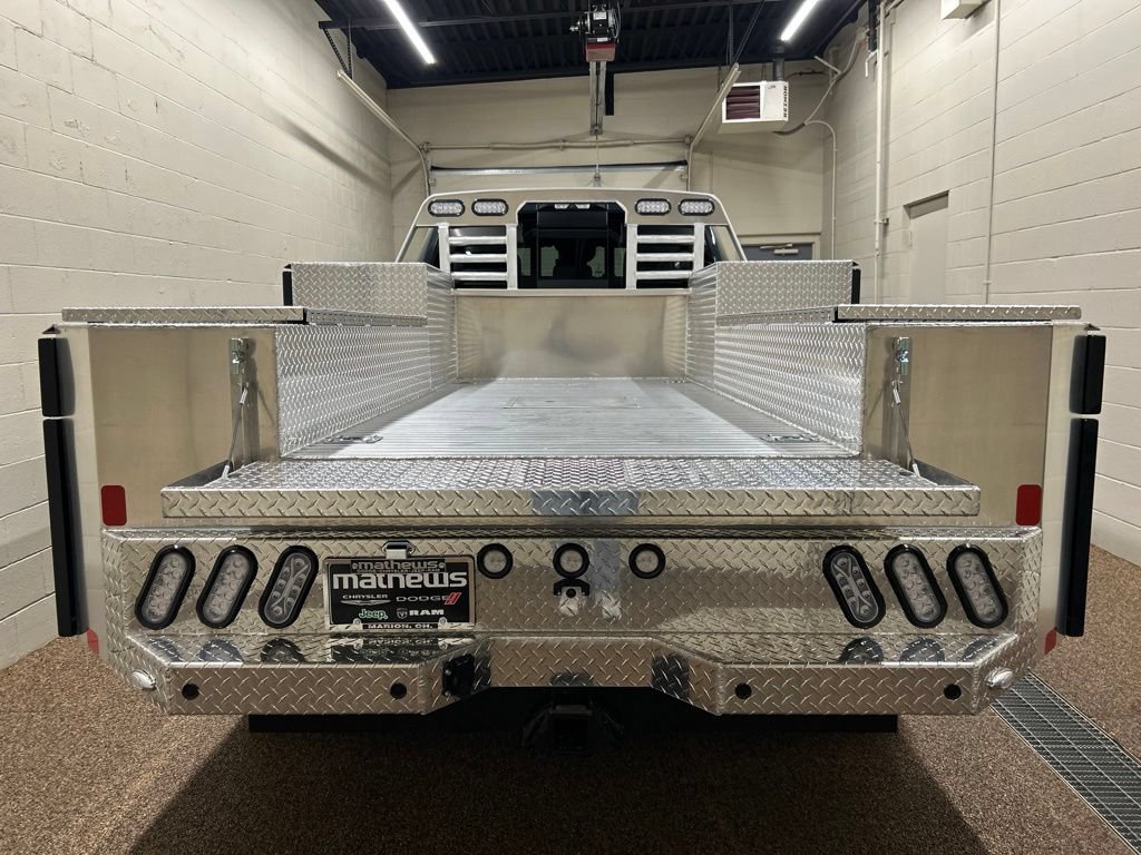New 2026 RAM 4500 4x4 Crew Cab DRW w/ Laramie Trim Package image 11