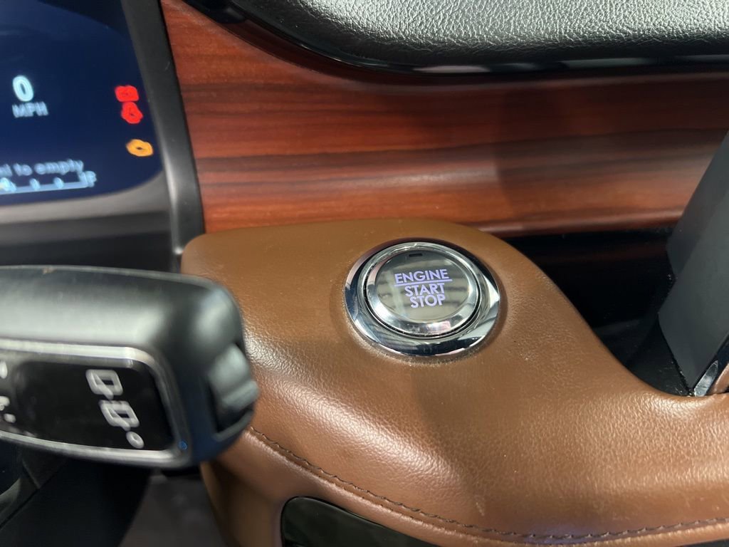 Used 2021 Lincoln Aviator Reserve w/ Equipment Group 210A AWD/4WD image 16
