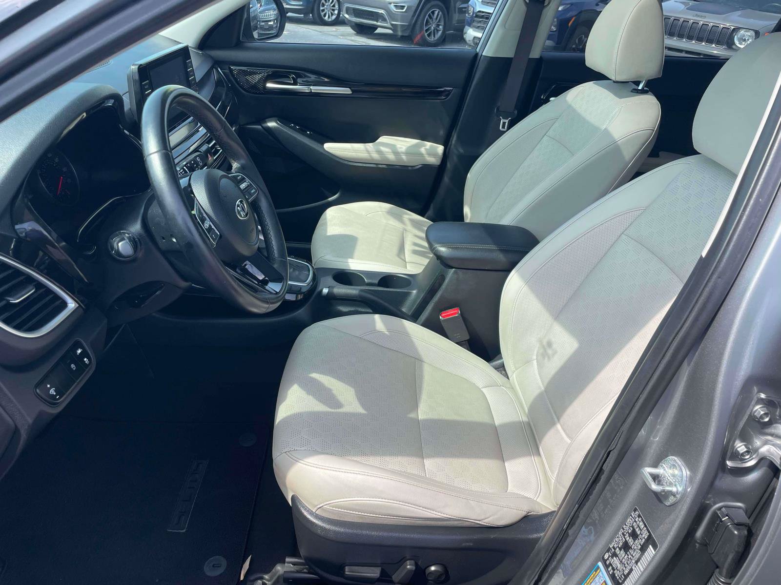 Used 2021 Kia Seltos EX AWD/4WD image 14