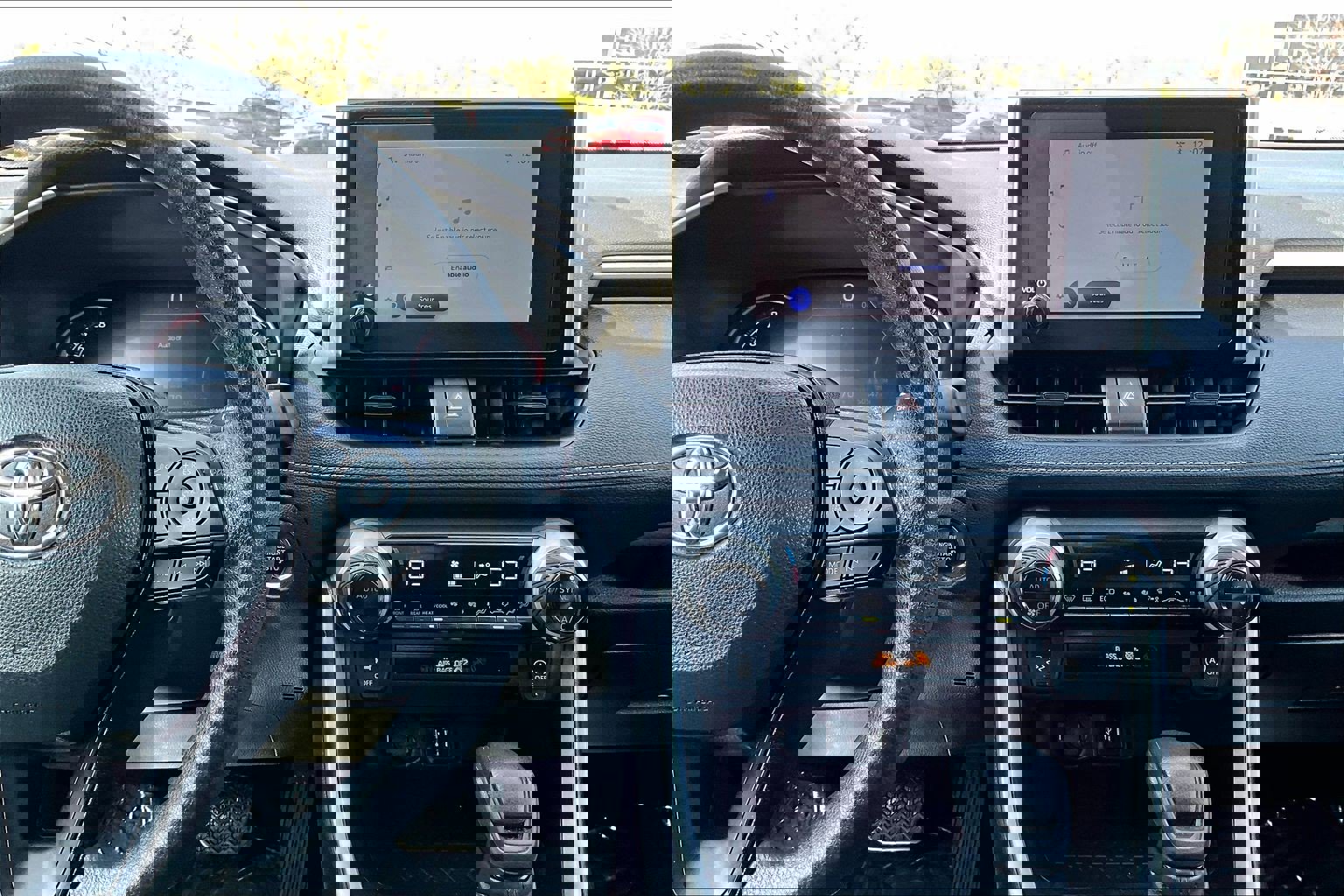 Used 2024 Toyota RAV4 XLE image 6