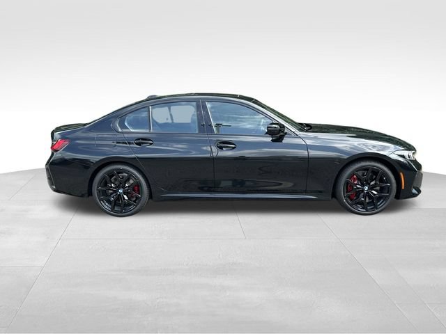 New 2026 BMW 330i xDrive Sedan w/ M Sport Package AWD/4WD image 2