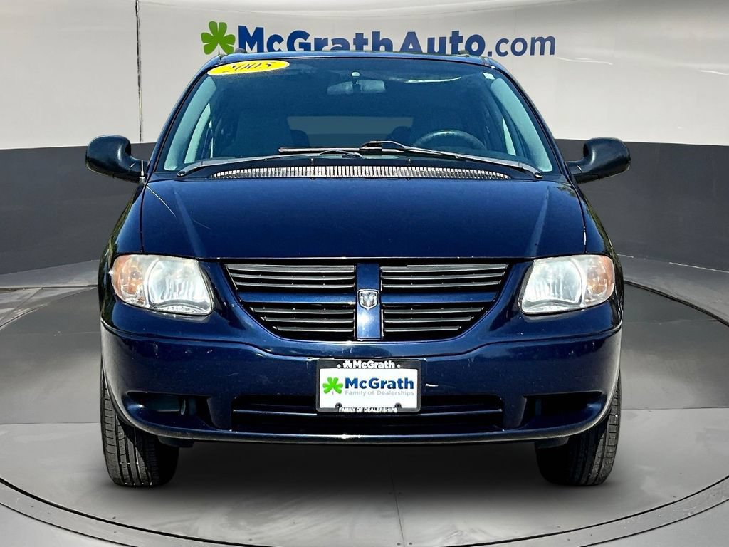 Used 2005 Dodge Grand Caravan SE w/ Popular Equipment Group I FWD image 2