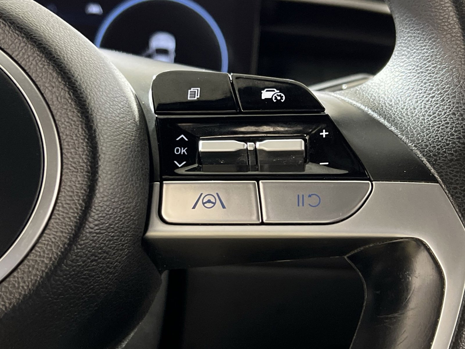 Used 2022 Hyundai Santa Cruz SEL w/ Activity Package image 29