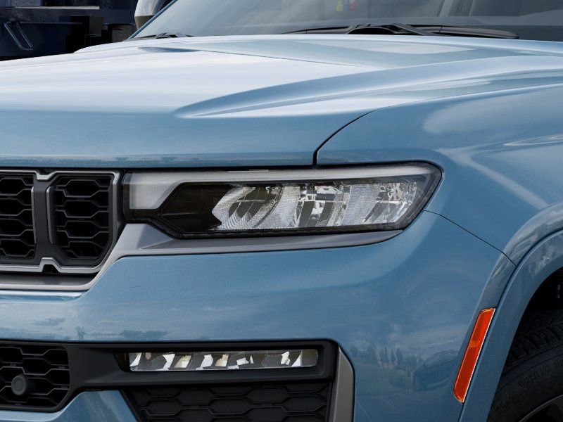 New 2026 Jeep Grand Cherokee L Limited AWD/4WD image 16
