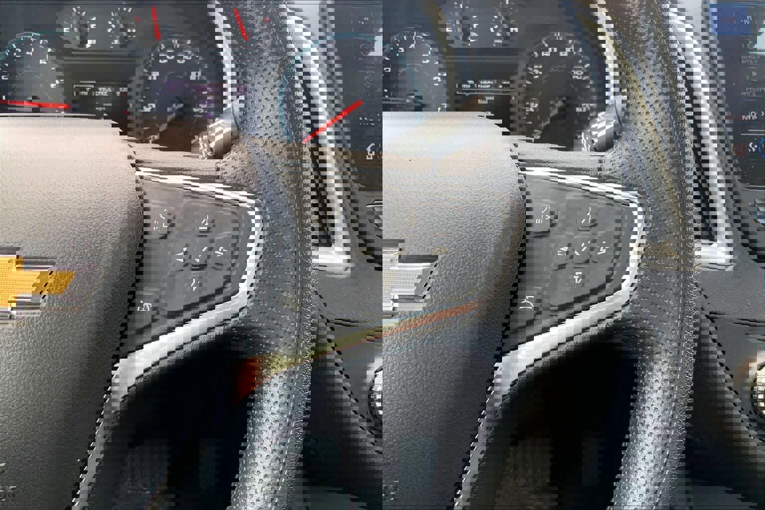 Used 2025 Chevrolet Malibu LS FWD image 25