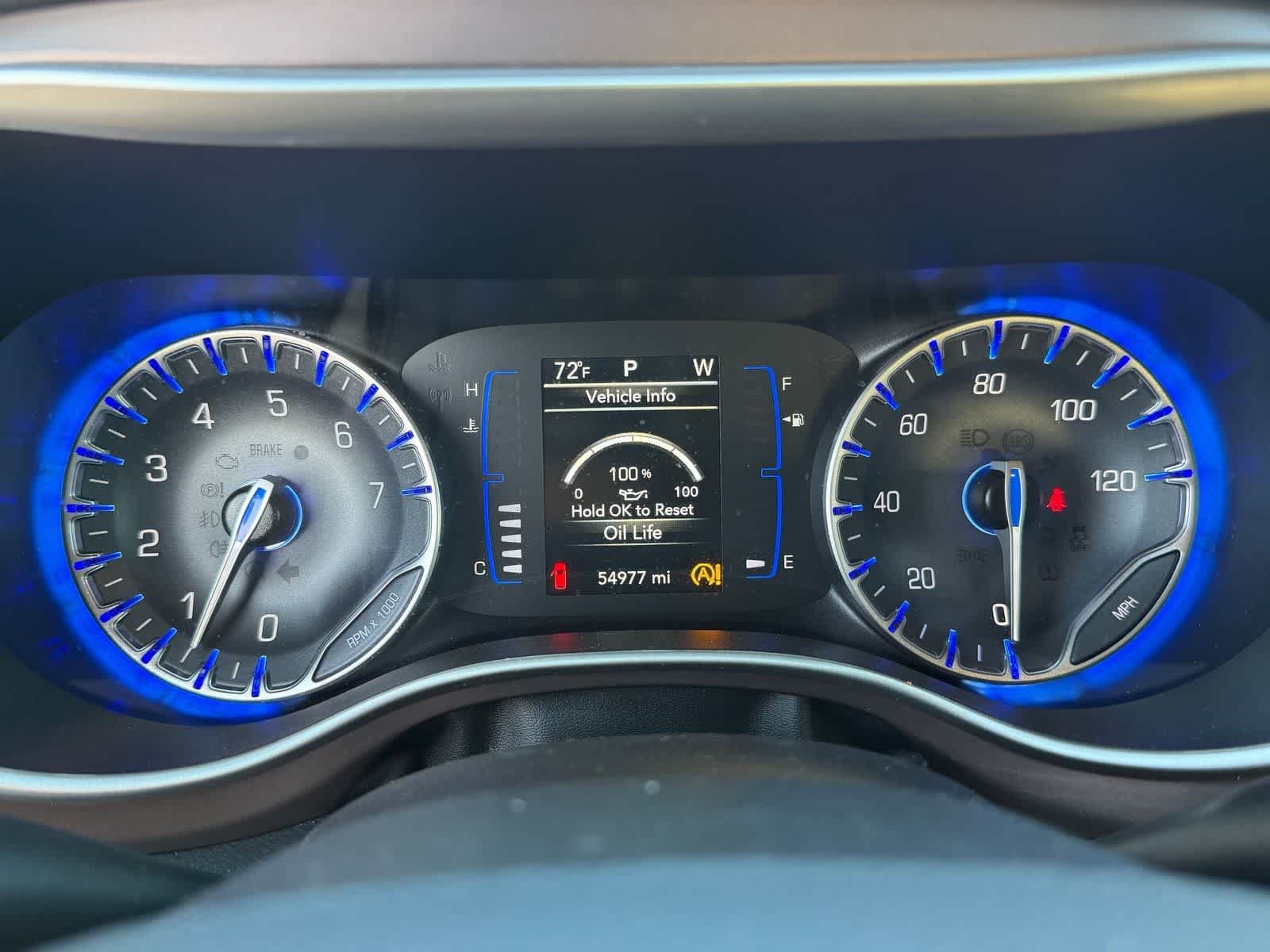 Used 2024 Chrysler Voyager LX FWD image 20