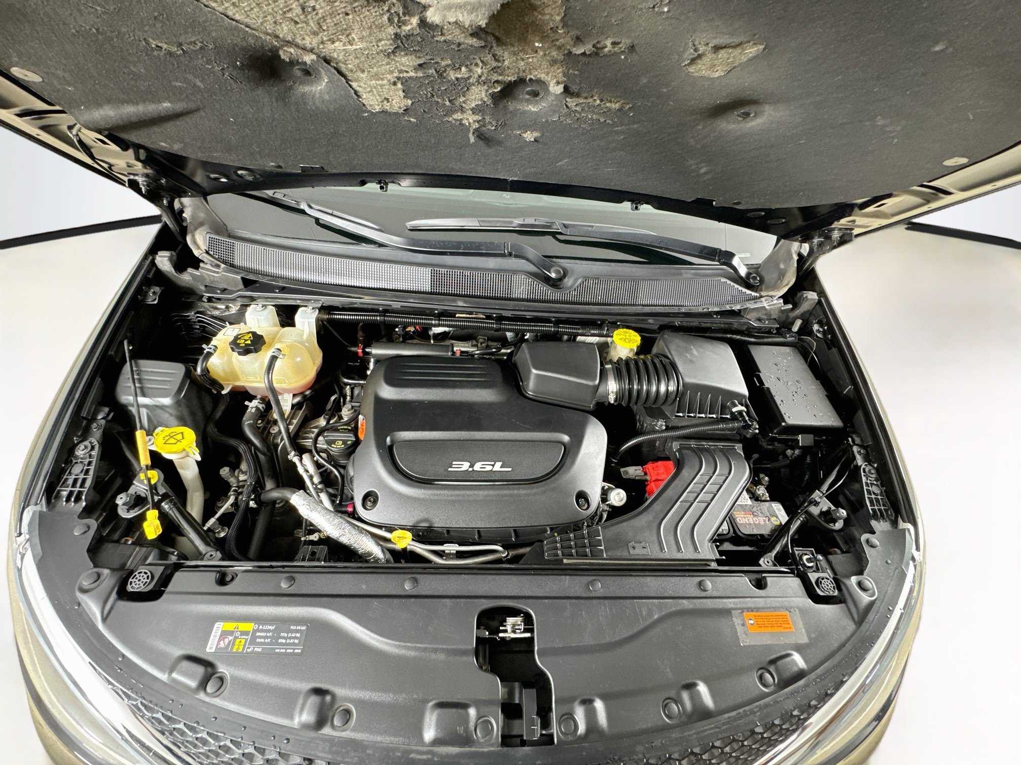 Used 2017 Chrysler Pacifica Touring-L FWD image 23