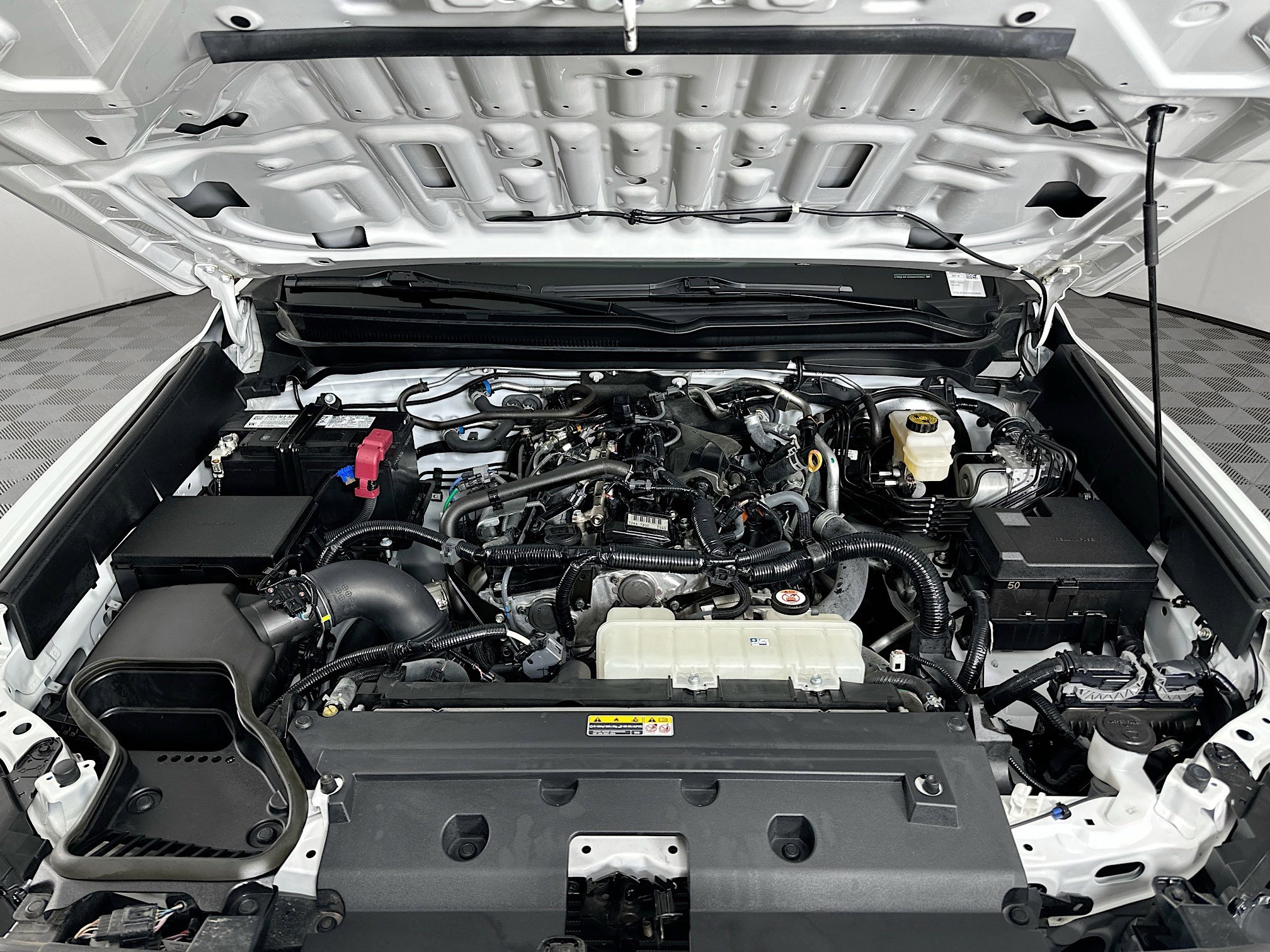 Used 2024 Toyota Tacoma TRD Off-Road image 31