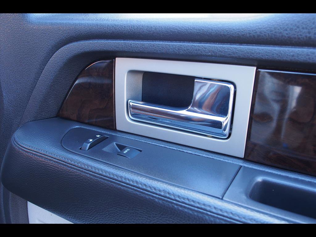 Used 2014 Ford F150 Platinum image 14