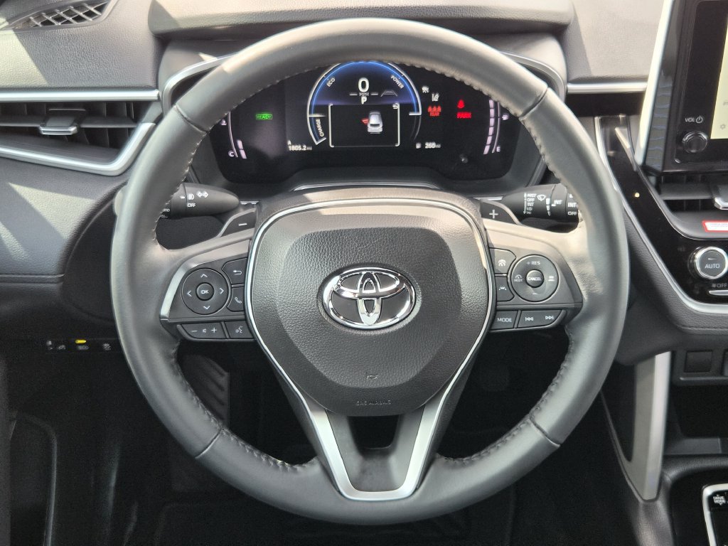Used 2024 Toyota Corolla Cross AWD Hybrid w/ Convenience Package image 15