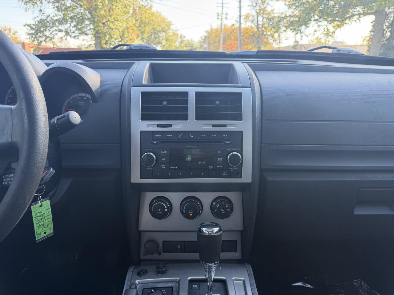 Used 2010 Dodge Nitro SE w/ Popular Equipment Group AWD/4WD image 16