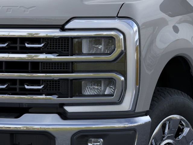 New 2026 Ford F250 Lariat w/ Chrome Package image 18