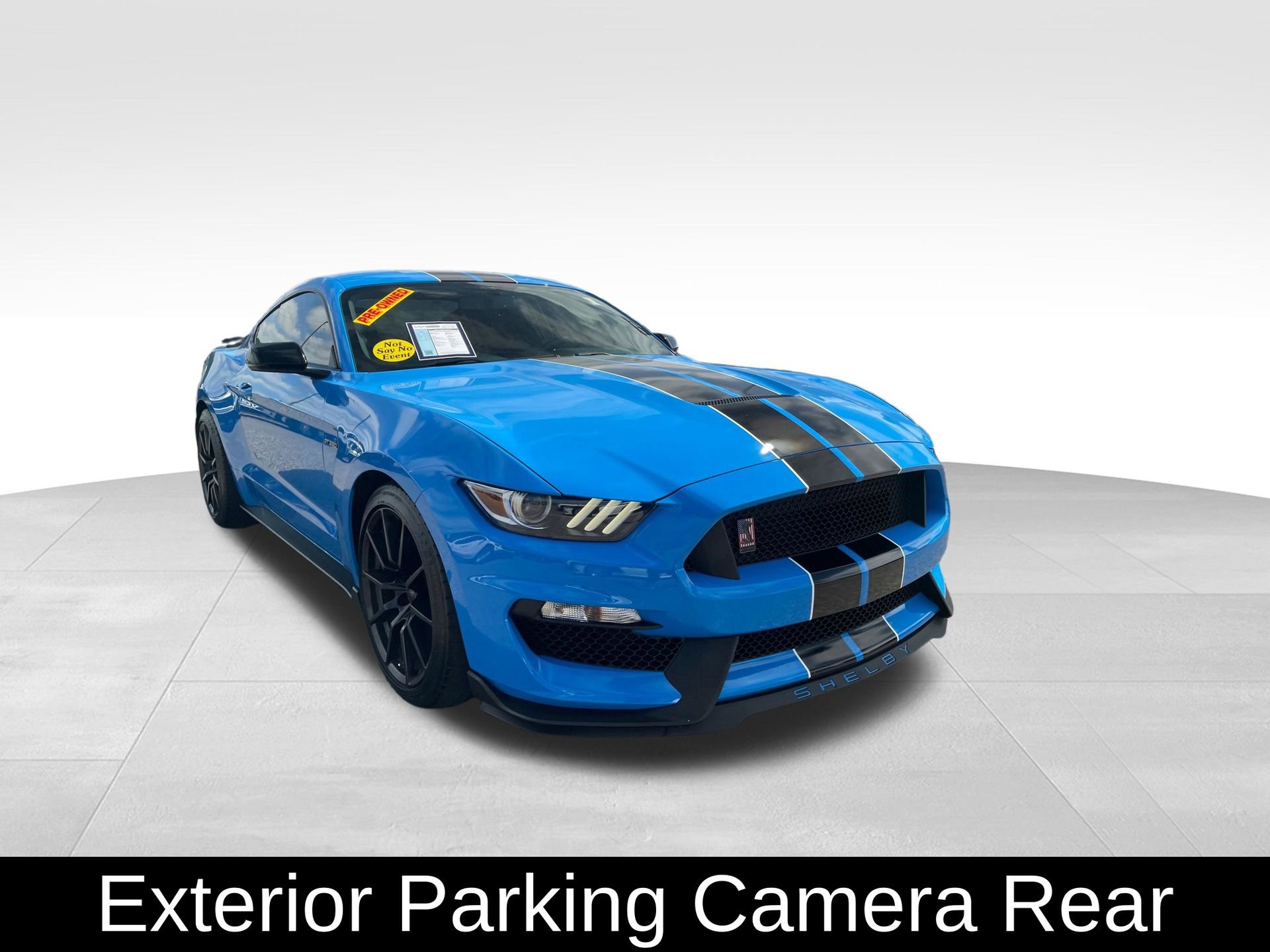 Used 2017 Ford Mustang Shelby GT350 w/ Electronics Package RWD image 3