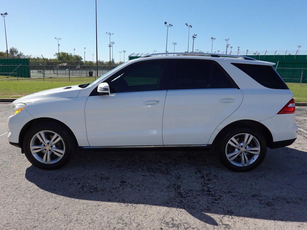 Used 2015 Mercedes-Benz ML 350 4MATIC image 4