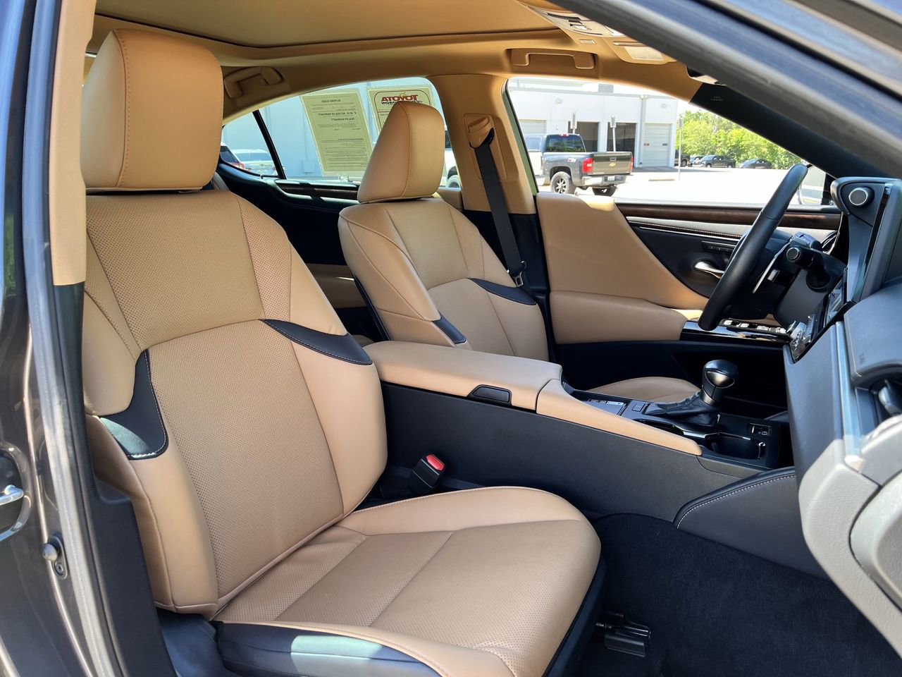 Used 2023 Lexus ES 350 w/ Premium Package FWD image 25