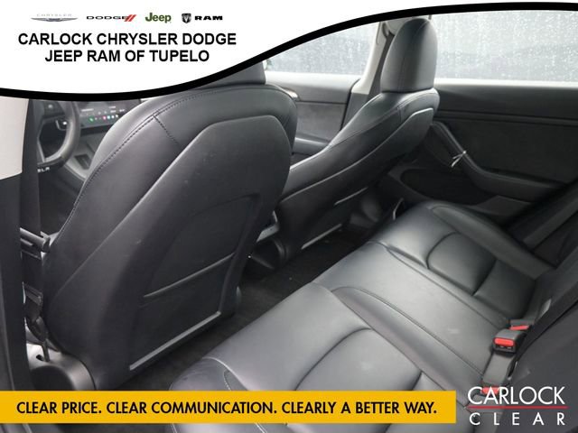 Used 2023 Tesla Model 3 Standard Range image 29