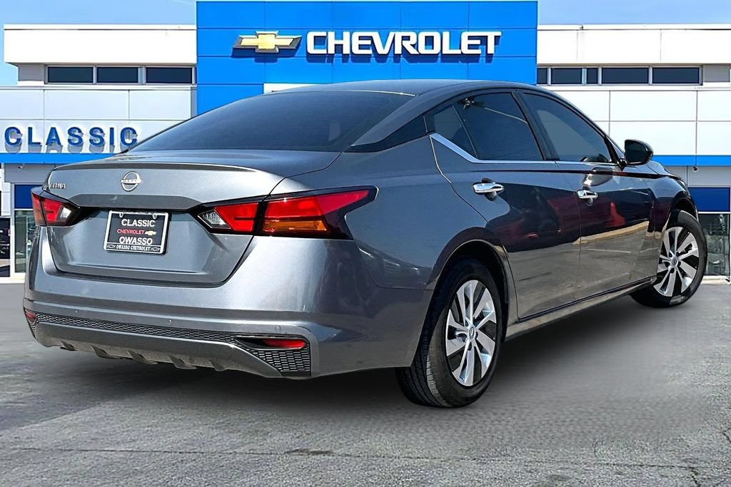 Used 2024 Nissan Altima 2.5 S FWD image 19