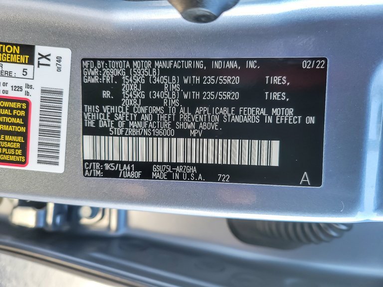 Used 2022 Toyota Highlander Platinum image 25