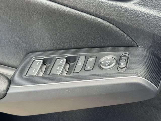 Used 2022 Honda Civic Touring image 28