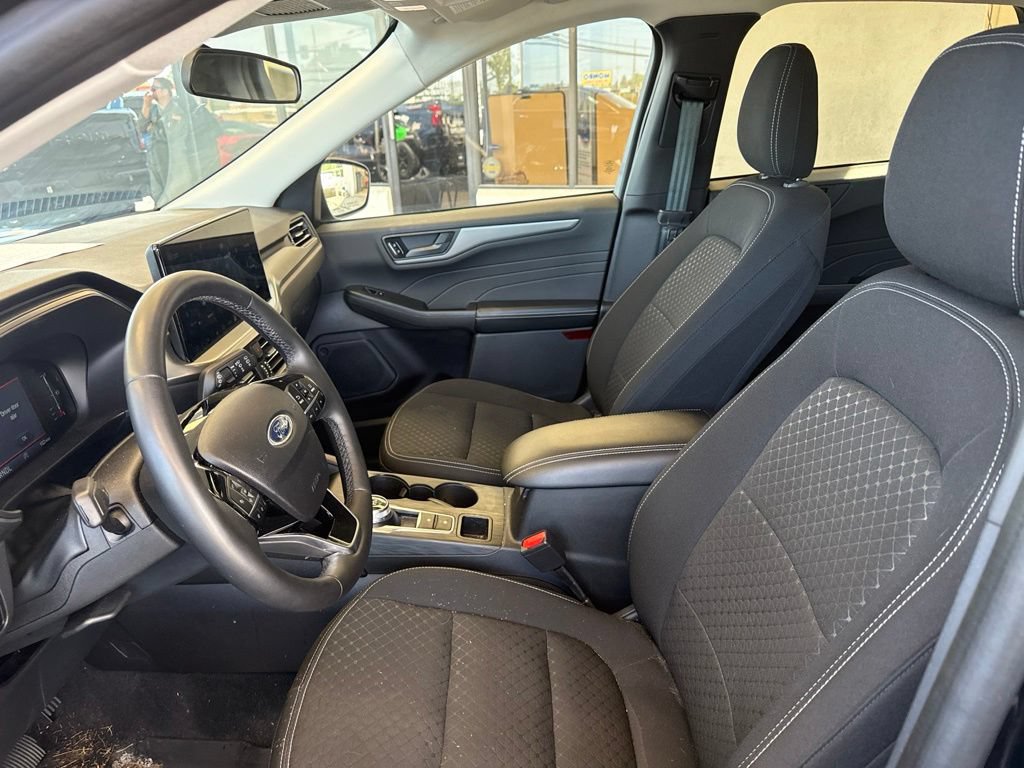 Certified 2023 Ford Escape Active w/ Tech Pack #1 AWD/4WD image 13