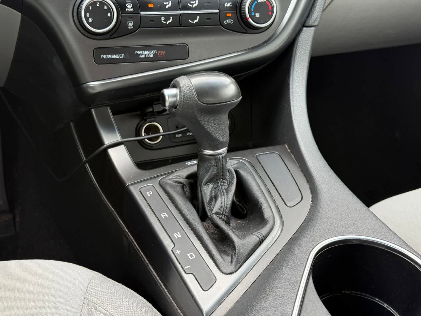 Used 2015 Kia Optima LX FWD image 14