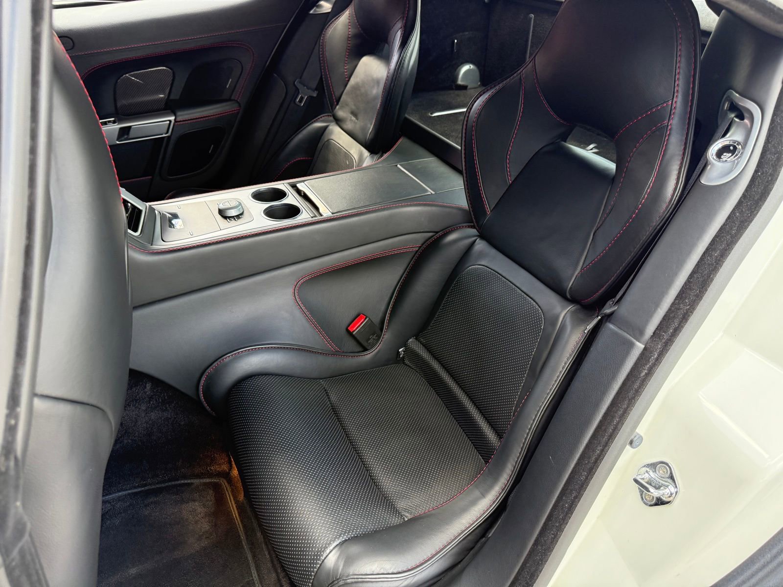 Used 2015 Aston Martin Rapide S image 25