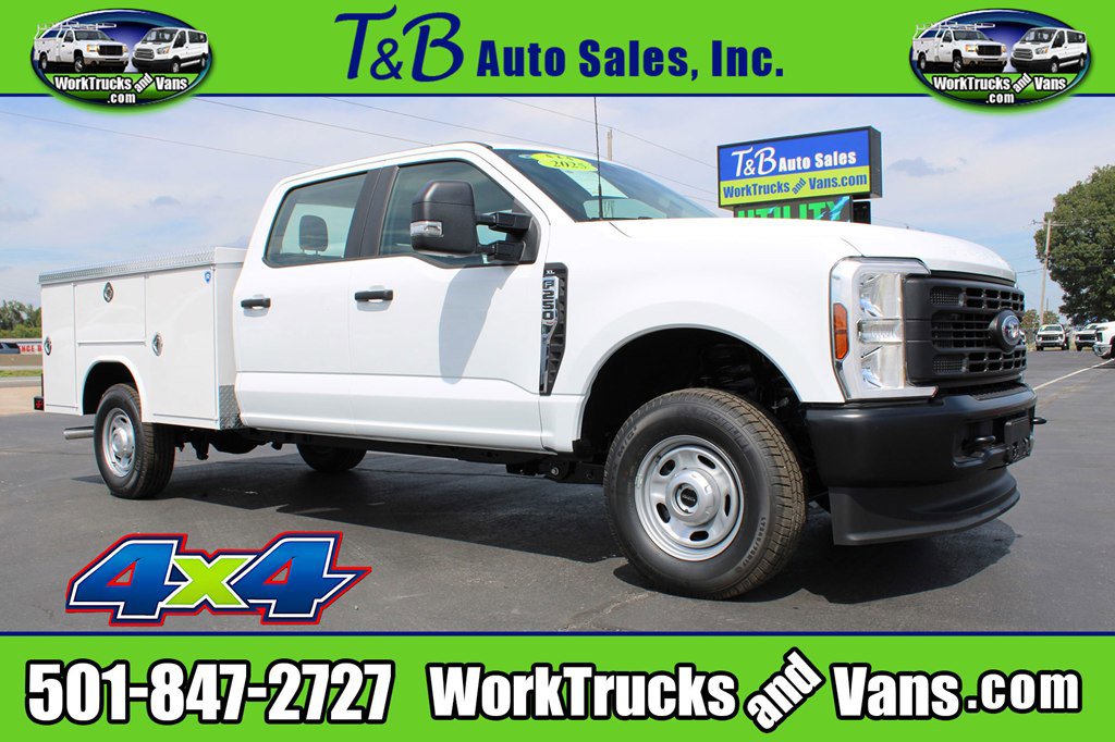 Used 2025 Ford F250 XL image 1