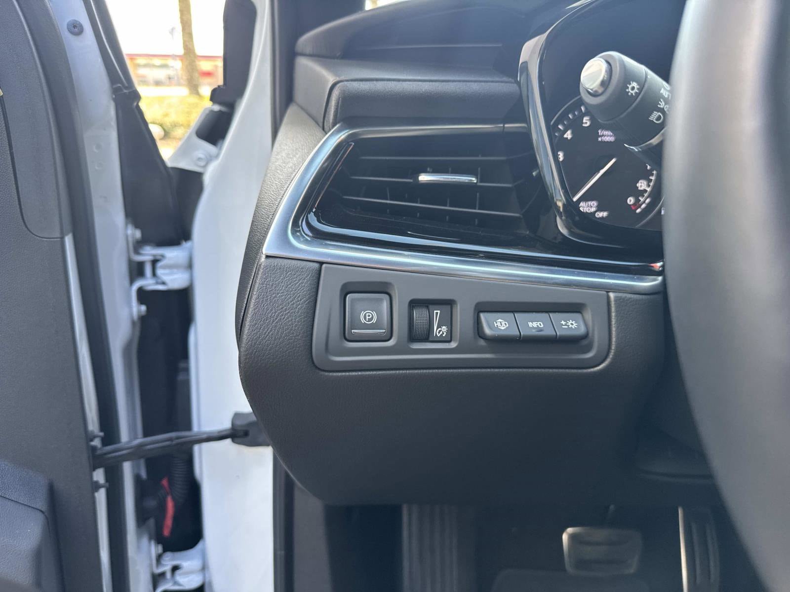 New 2025 Cadillac XT6 Sport w/ Platinum Package AWD/4WD image 30