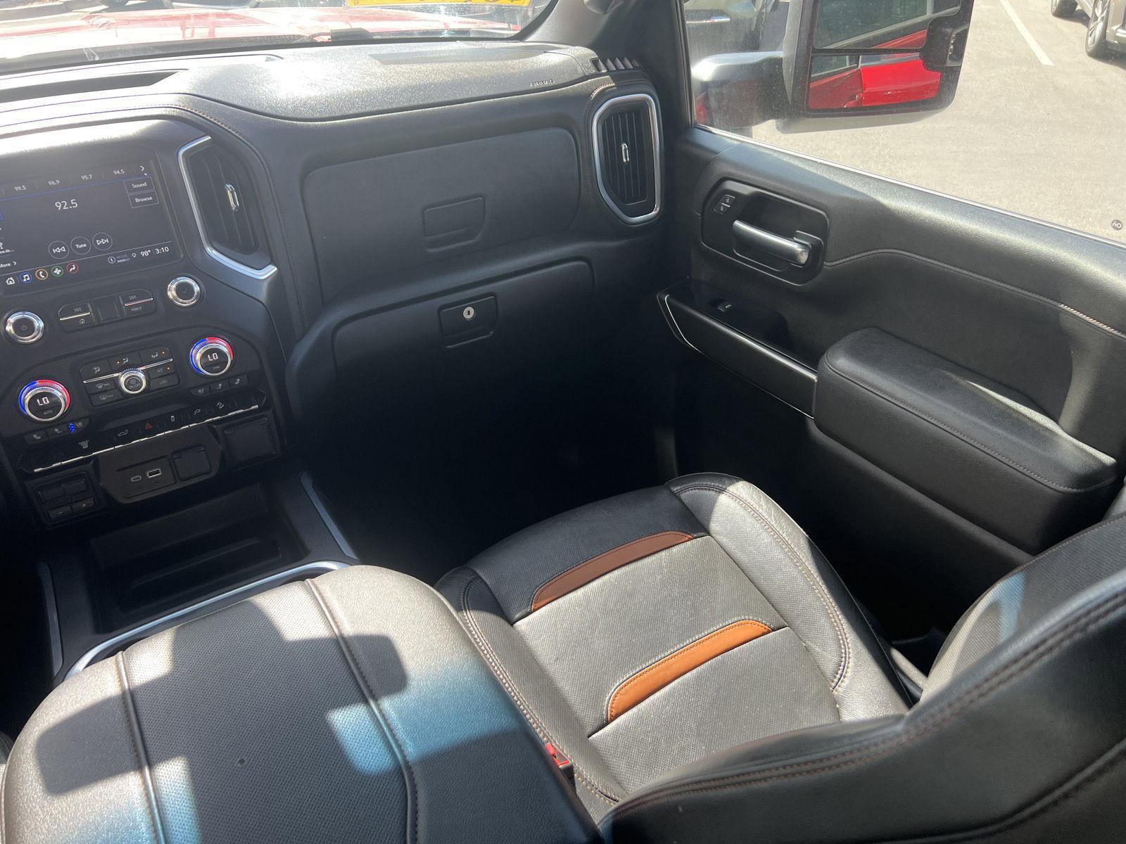Used 2023 GMC Sierra 2500 AT4 w/ Gooseneck/5TH Wheel Package image 26