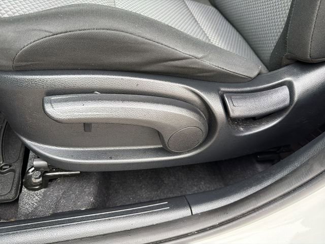 Used 2024 Kia Soul LX image 14